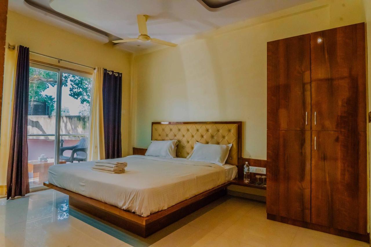 The Oak Woods Hotel Mahābaleshwar Exterior foto